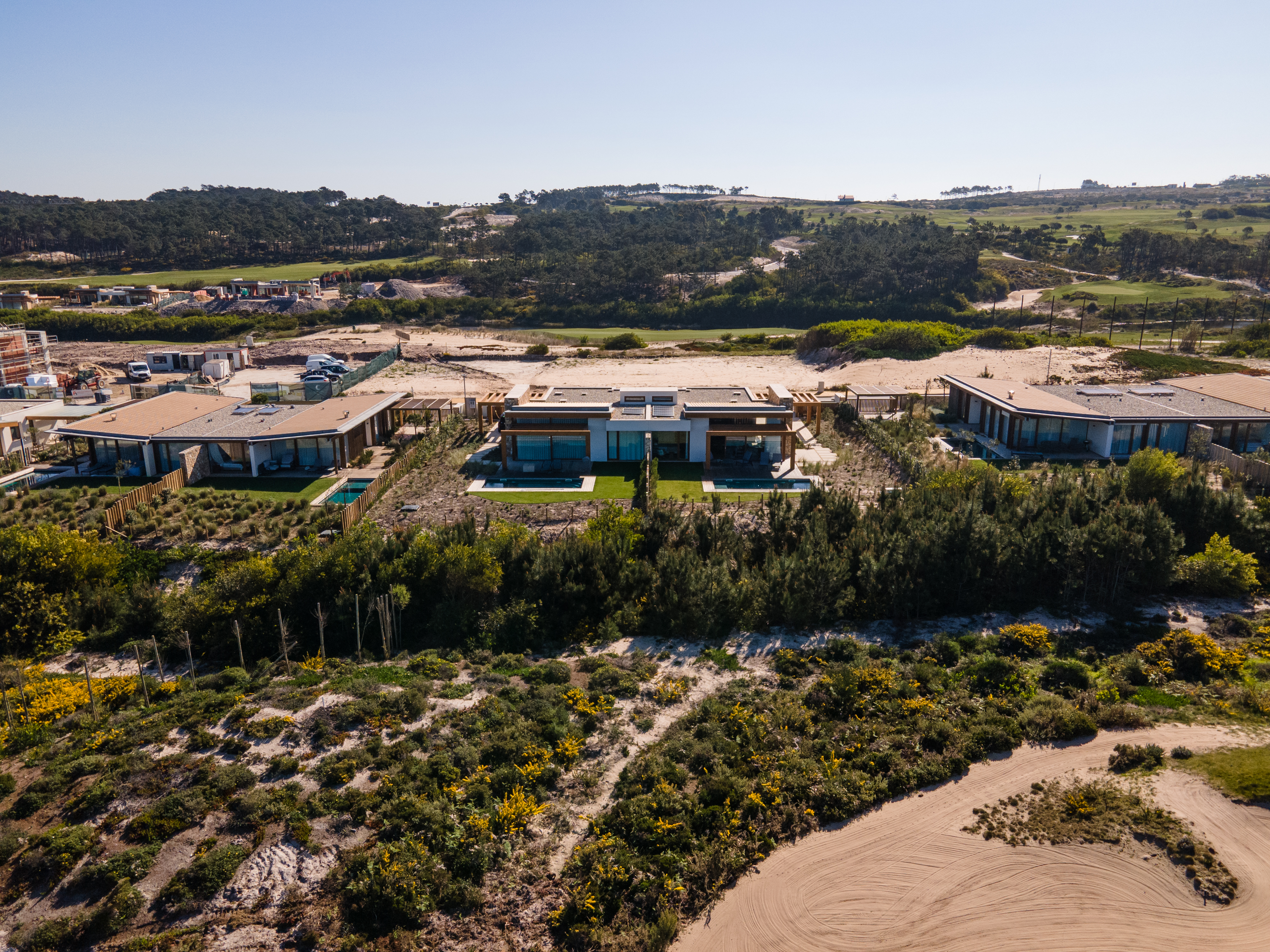 Three-Bedroom Villa For Sale In Obidos Slide Image 12