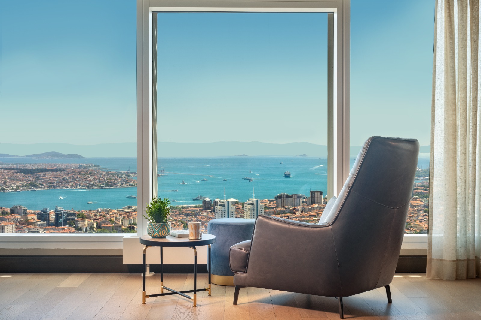 Bosphorus-View Istanbul Penthouse