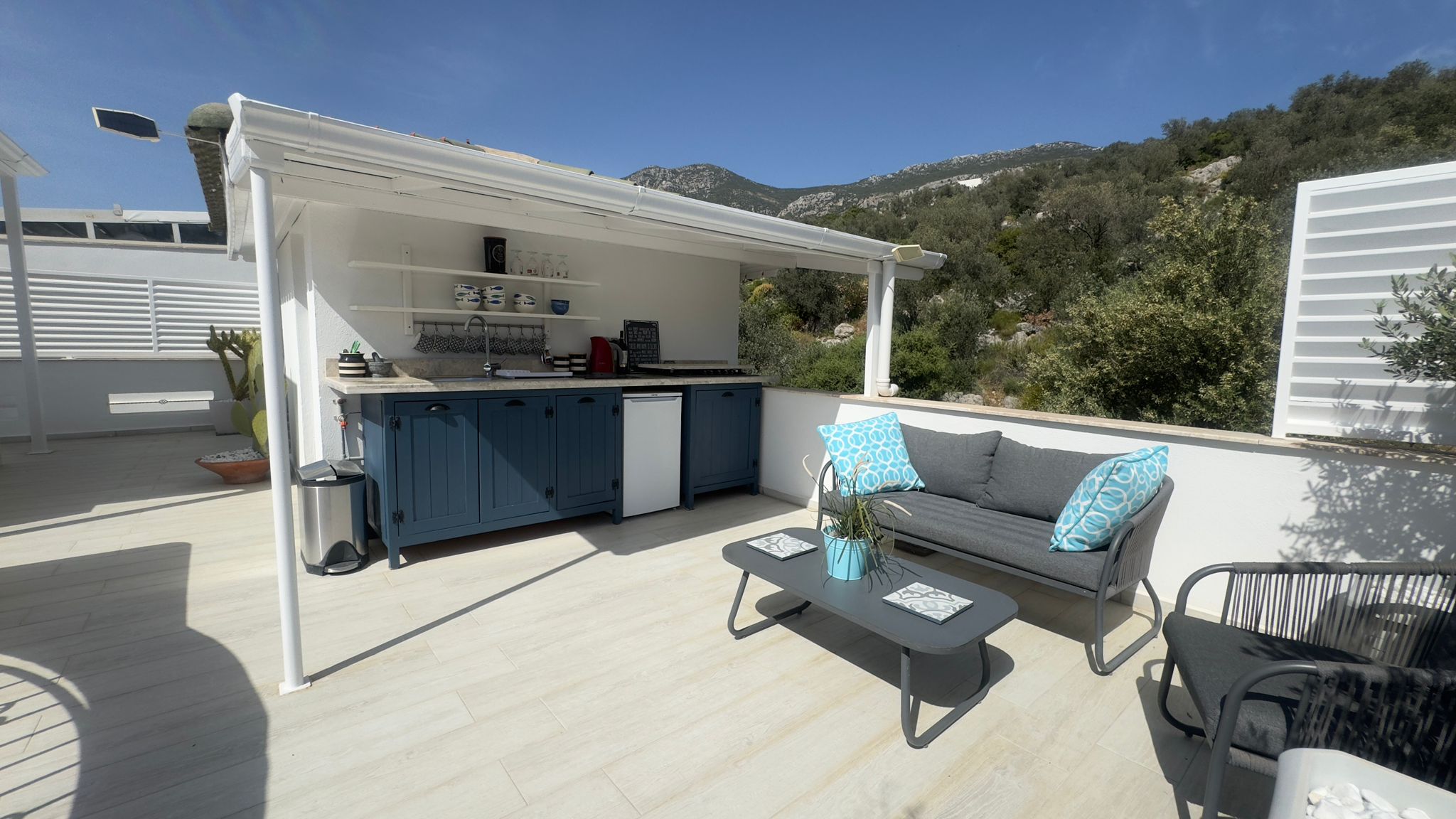 Spacious Sea-View Villa in Kalkan Slide Image 6