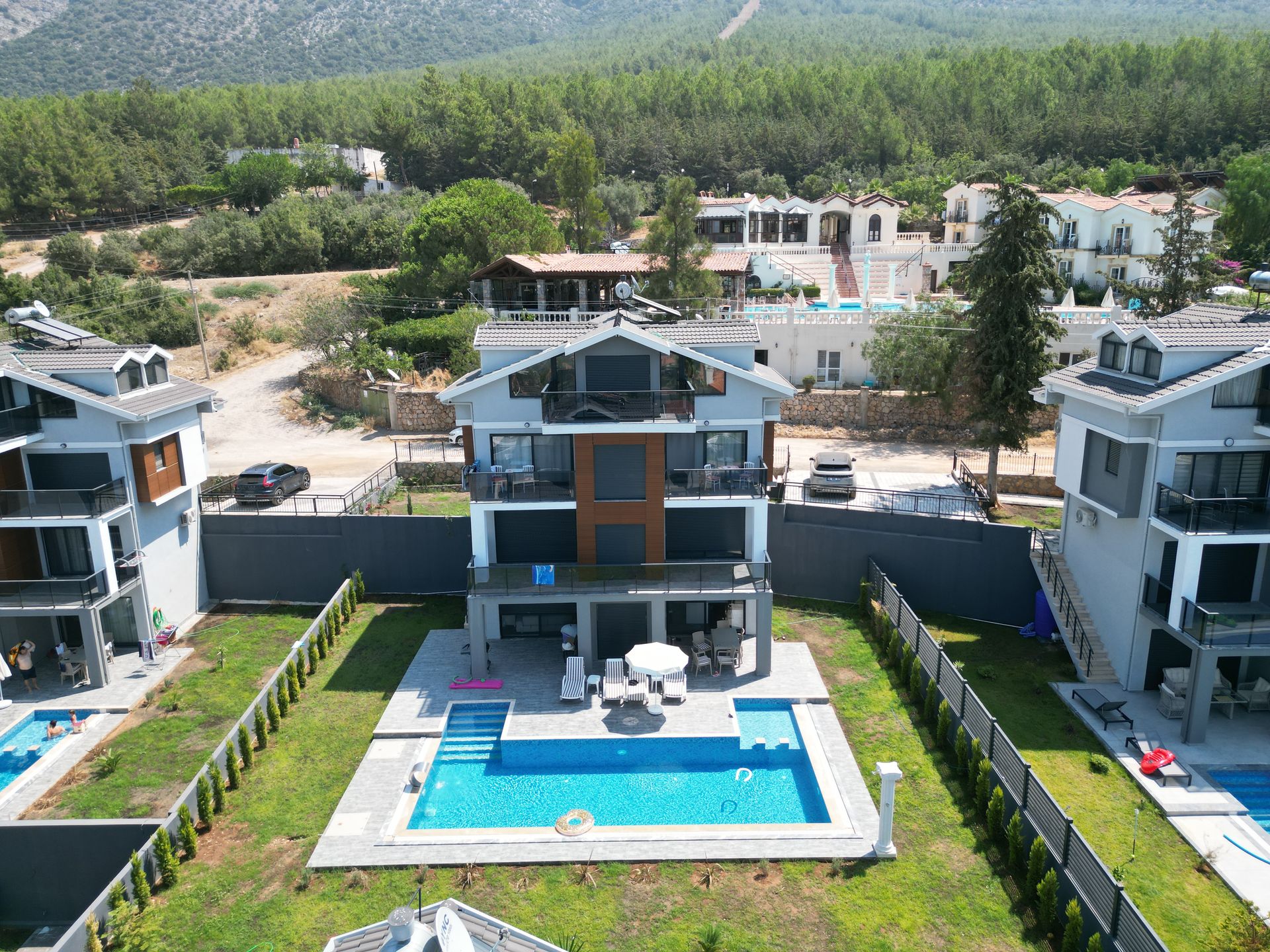 Luxury Detached Villas in Ovacik Slide Image 1