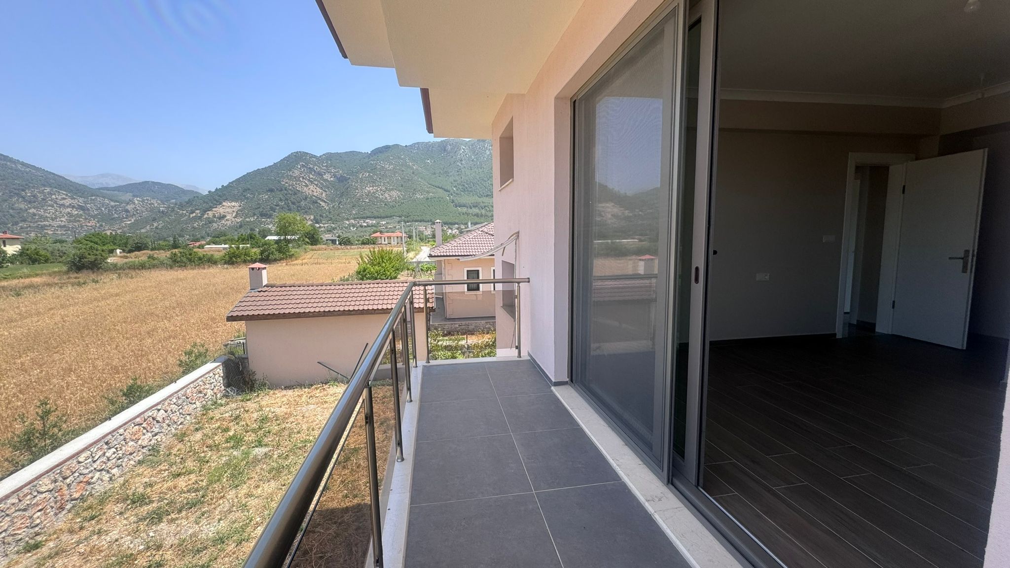 Brand New Uzumlu Villa Slide Image 5