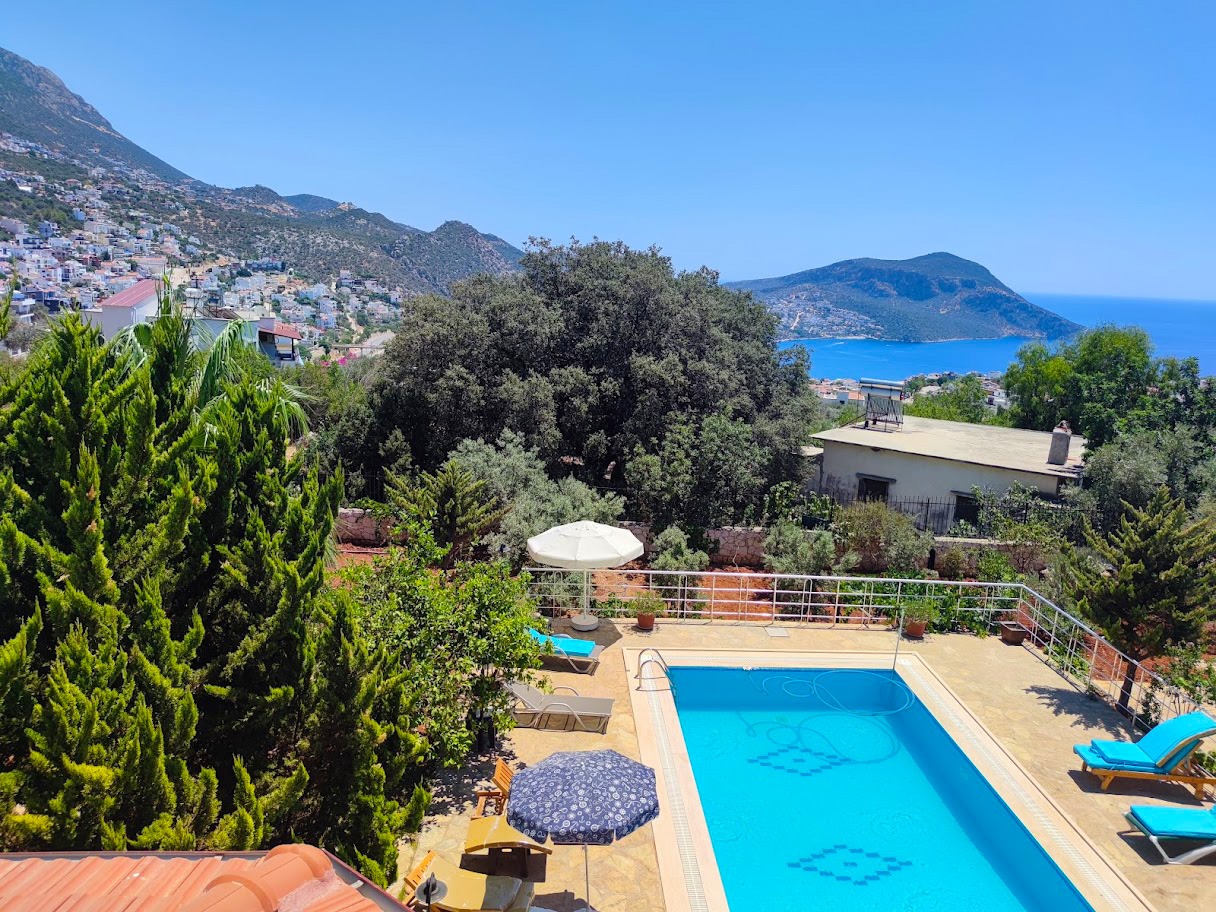 Spacious Luxury Villas in Kalkan Slide Image 5