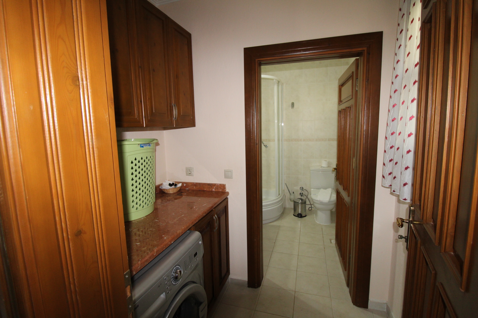 Spacious Private Dalyan Villa Slide Image 16