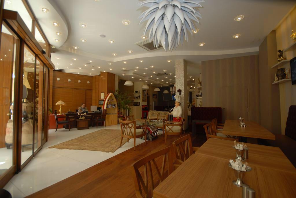 Hotel for sale in Galata Istanbul Slide Image 4