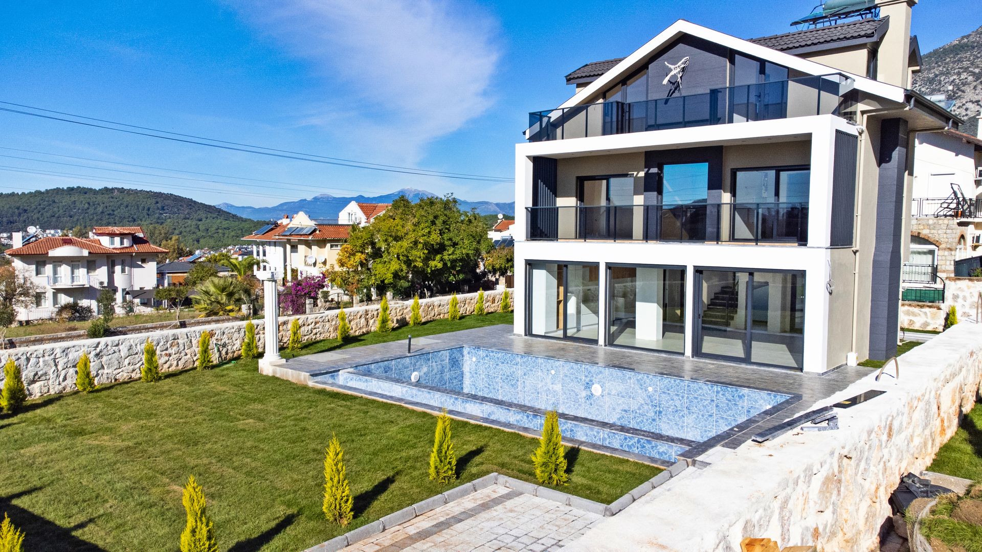 Modern Luxury Villas in Ovacik