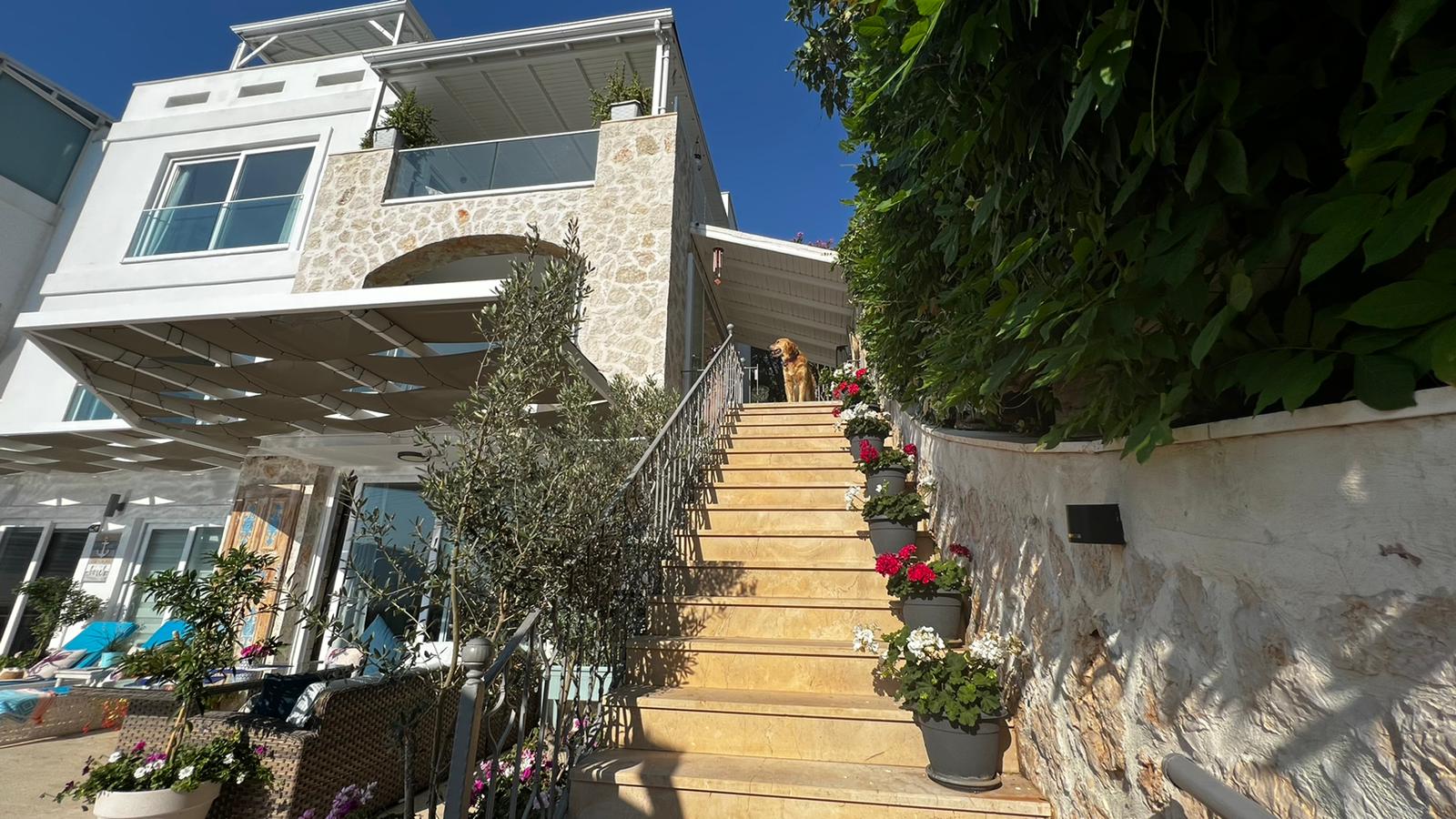 Spacious Sea-View Villa in Kalkan Slide Image 2