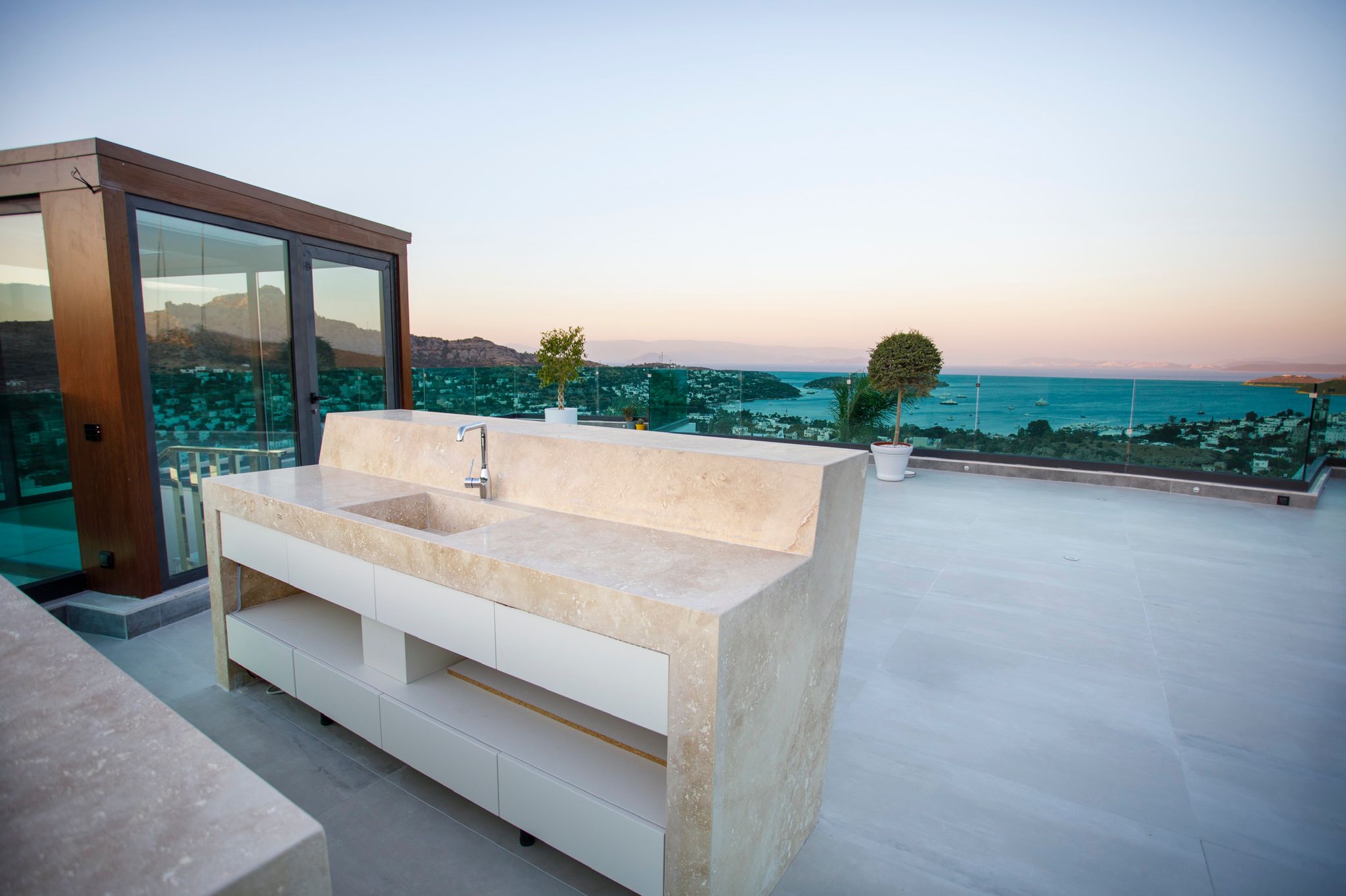 Luxury Modern Villas in Bodrum Slide Image 41