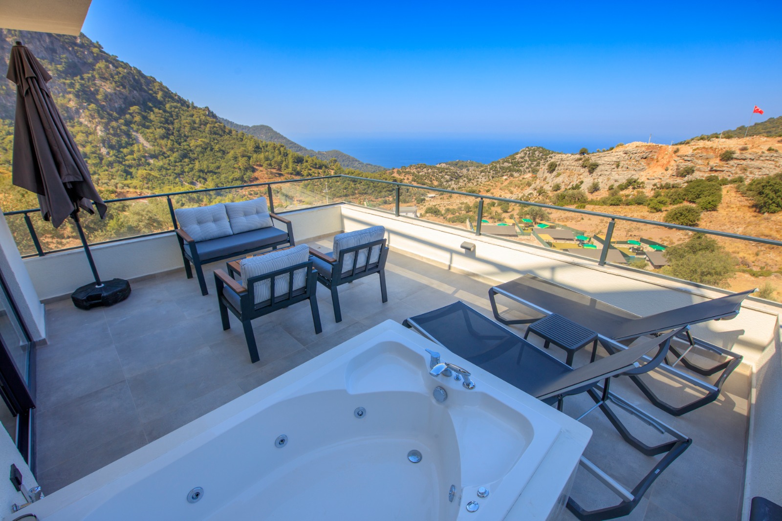 Stunning Villa in Faralya Slide Image 15