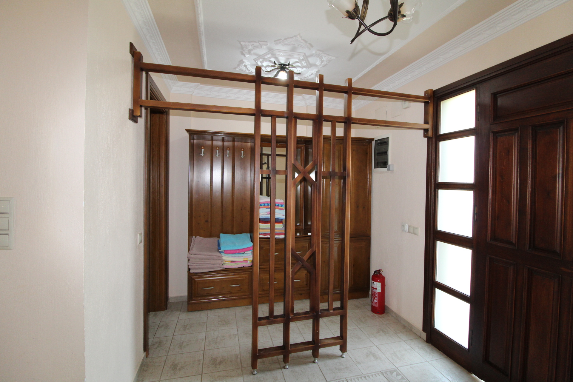 Spacious Private Dalyan Villa Slide Image 15