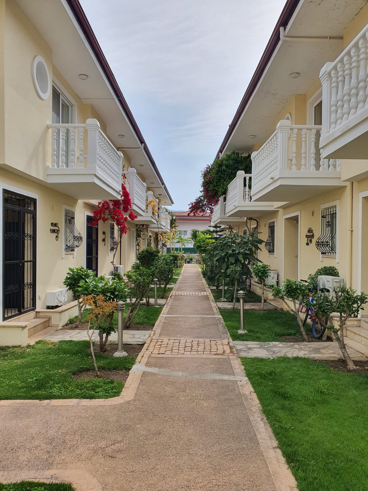 3-Storey Seafront Villa in Calis Slide Image 8