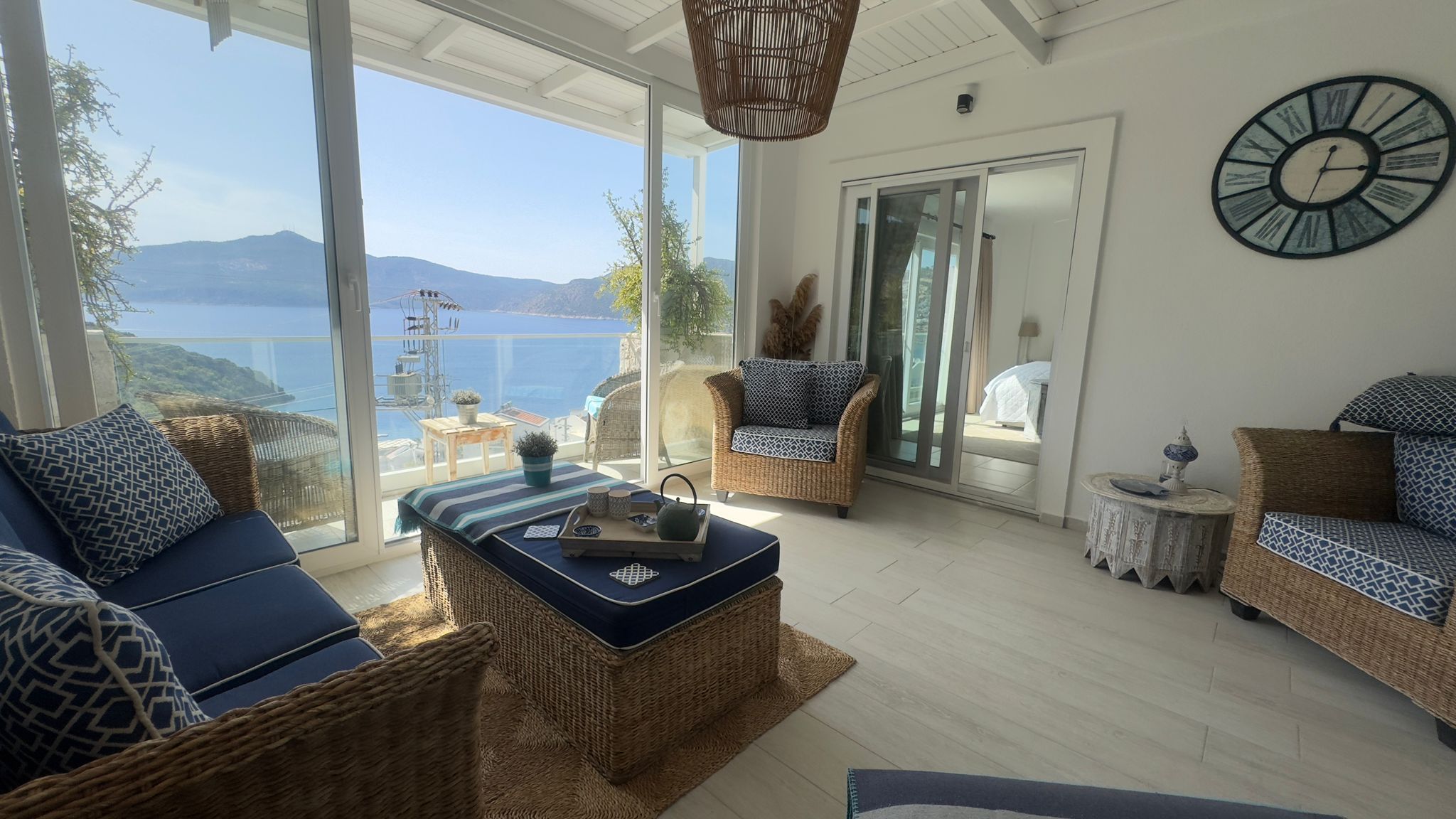 Spacious Sea-View Villa in Kalkan Slide Image 18