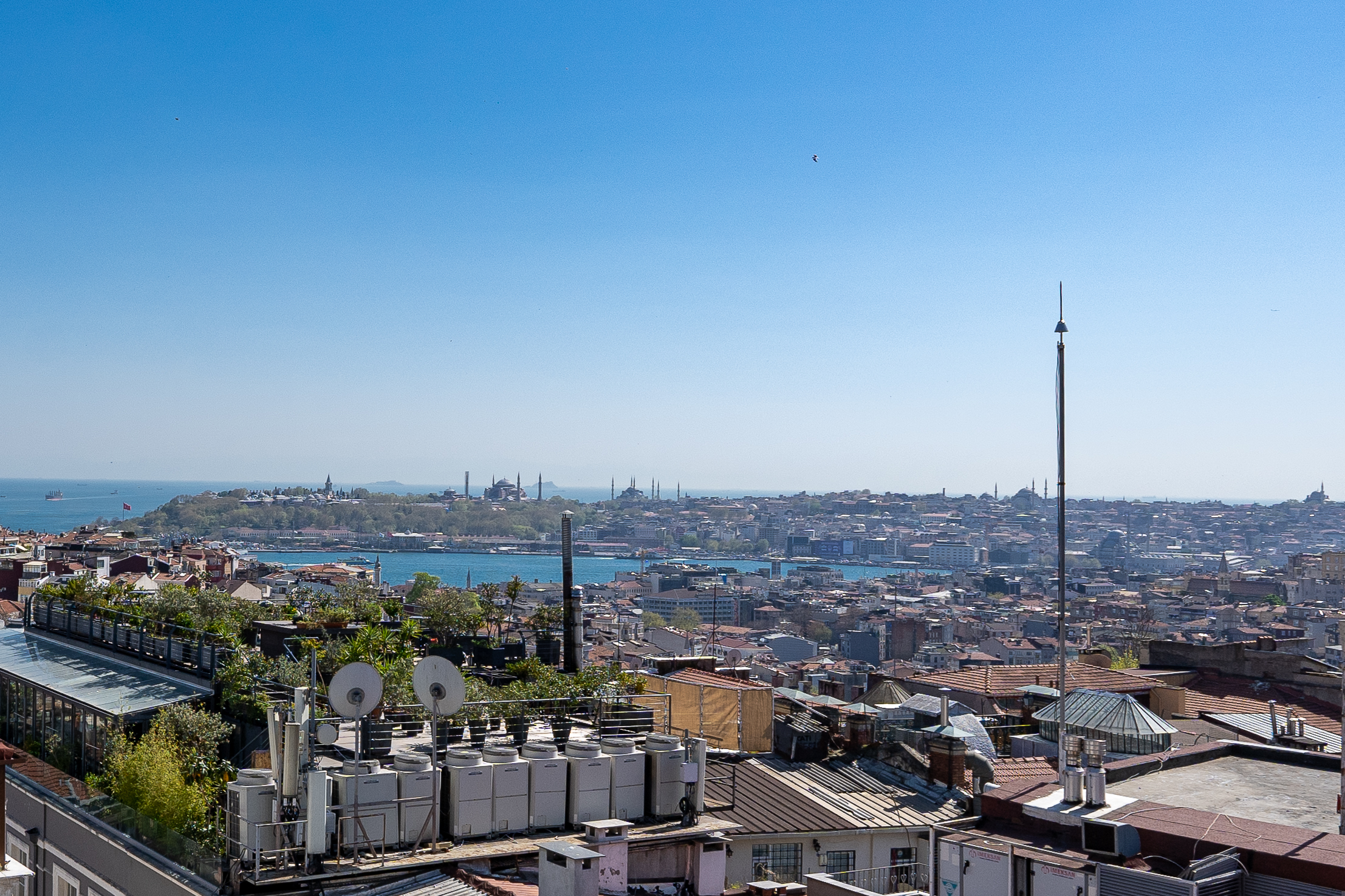 Central Istanbul Loft Apartment Slide Image 1