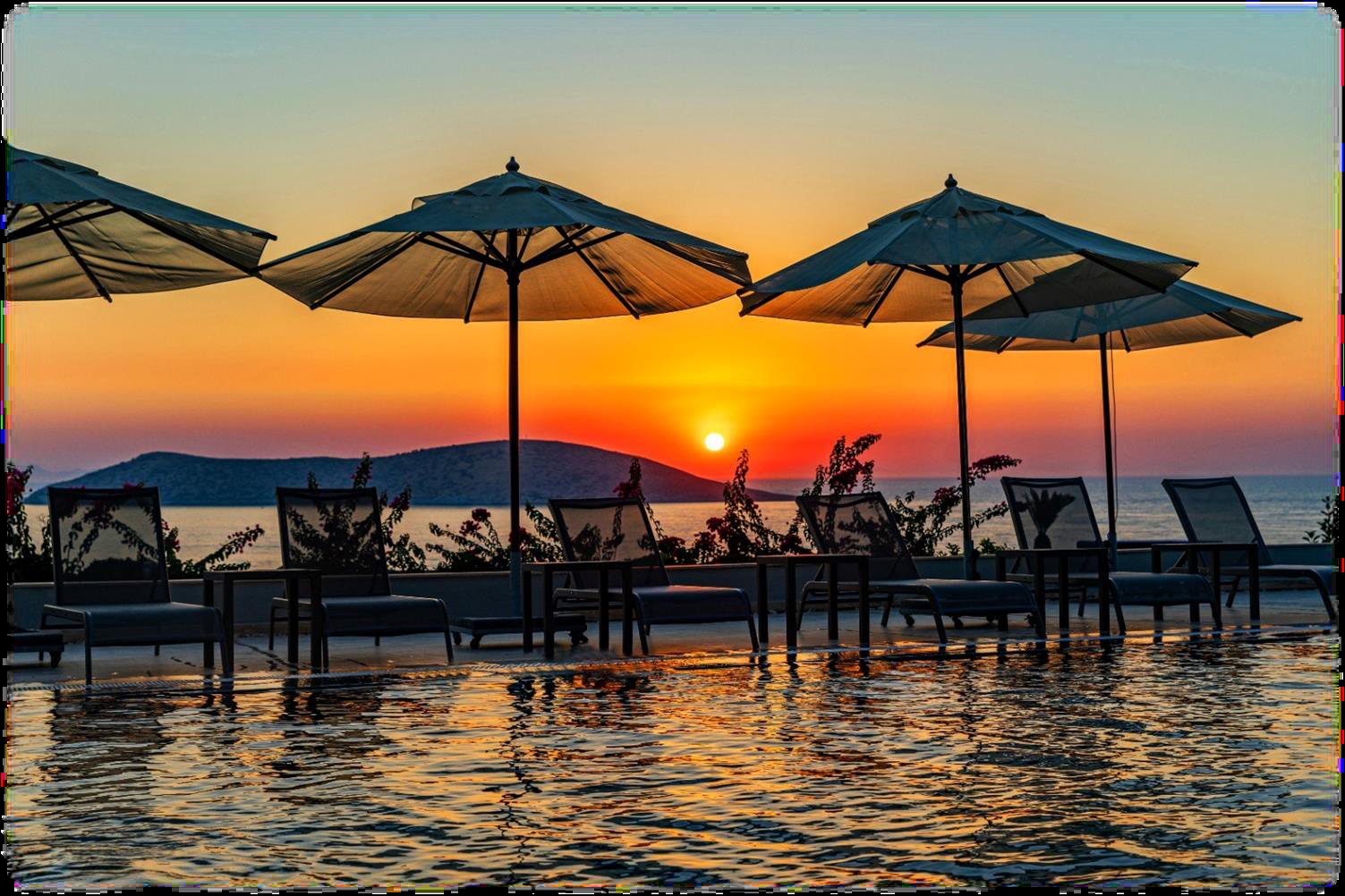 Bodrum Flats with Private Beach Slide Image 4