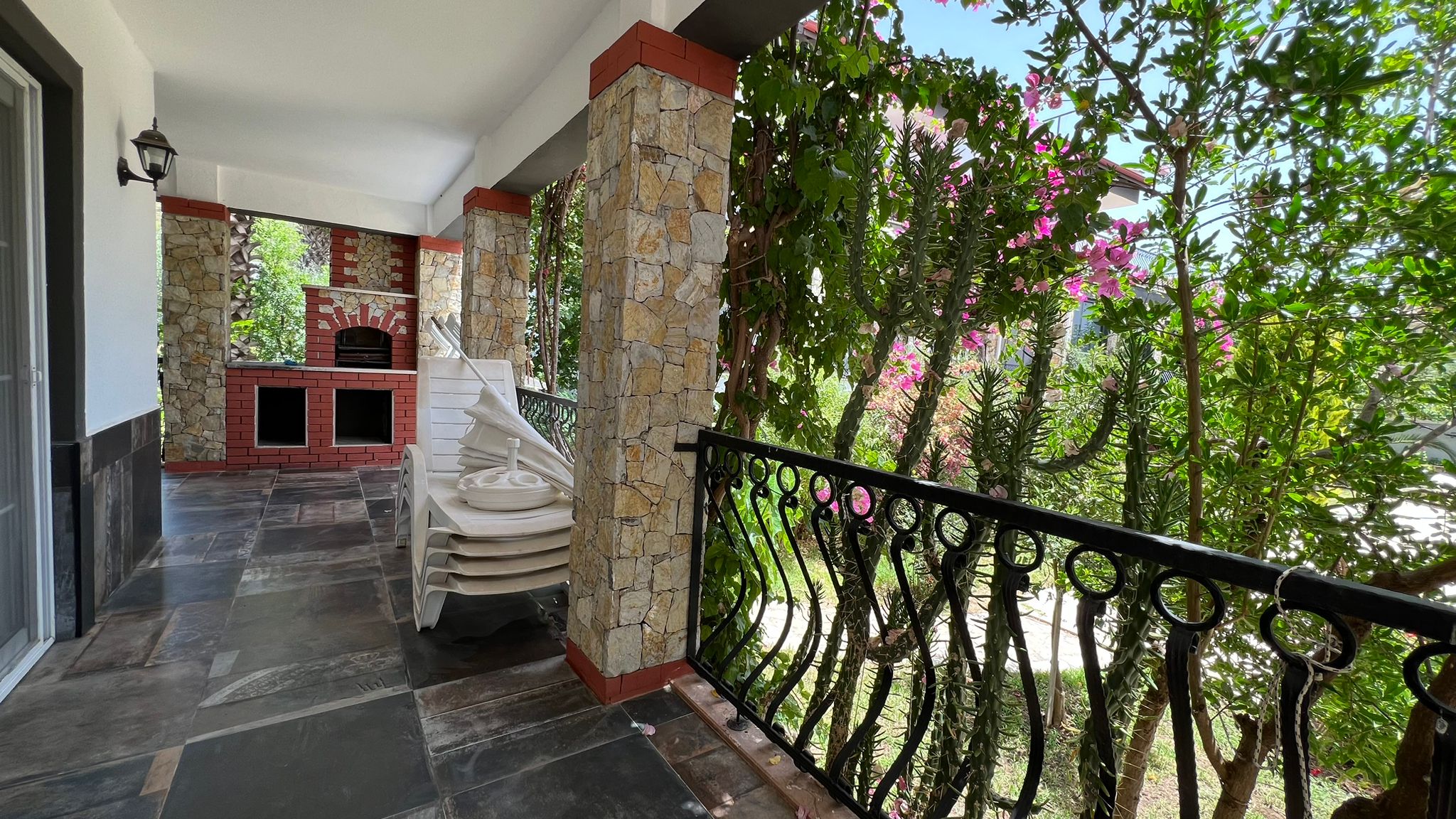 Spacious Semi-Detached Ciftlik Villa Slide Image 11