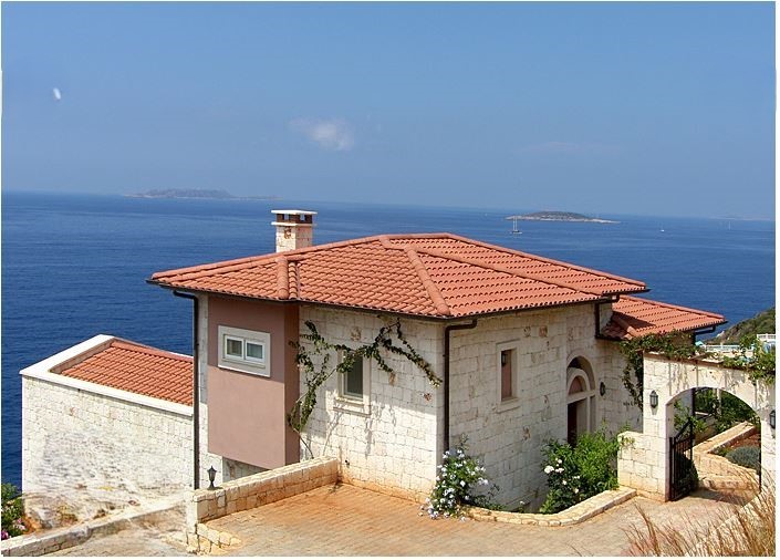 Waterfront Villa For Sale On The Kas Peninsula Slide Image 3