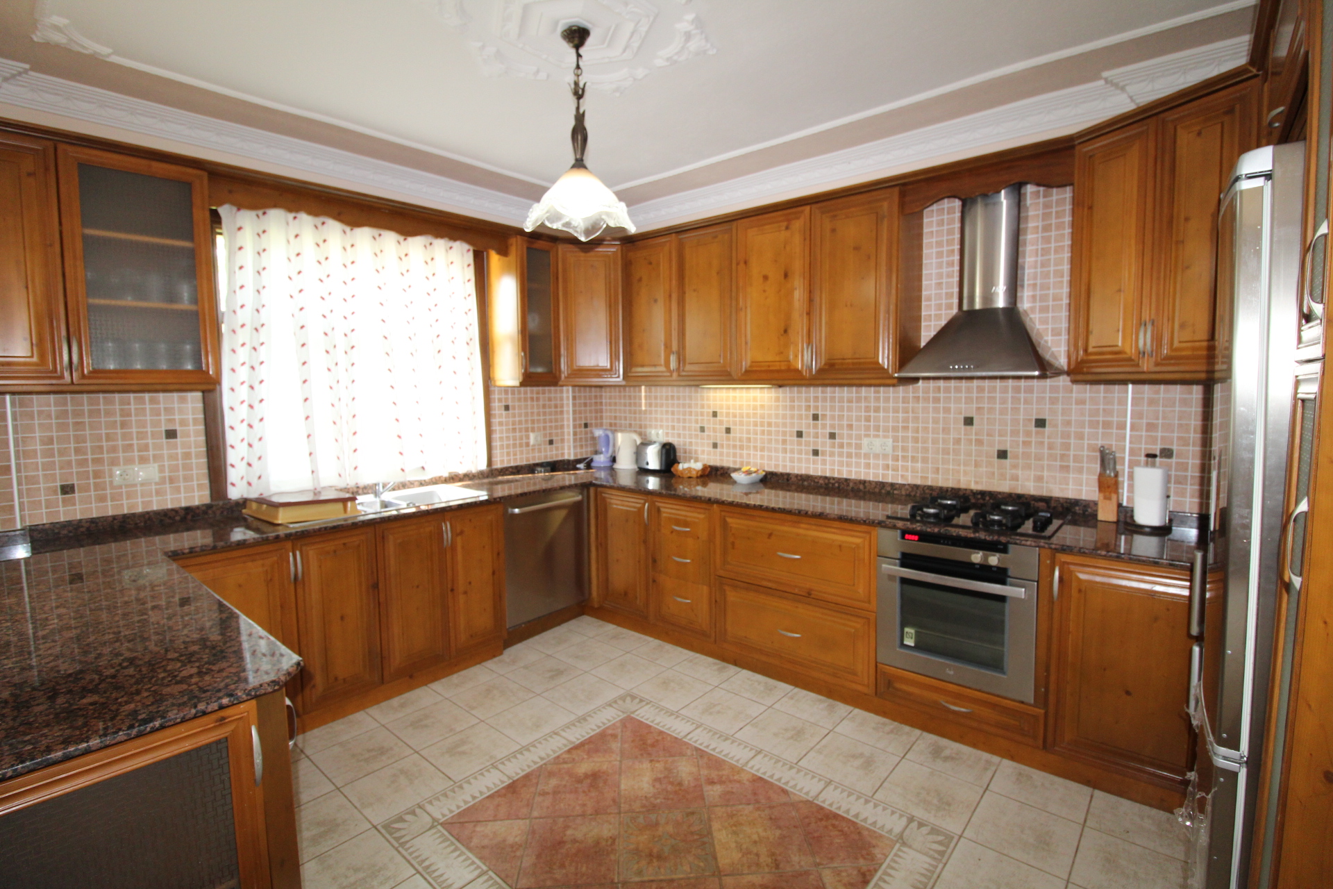 Spacious Private Dalyan Villa Slide Image 12