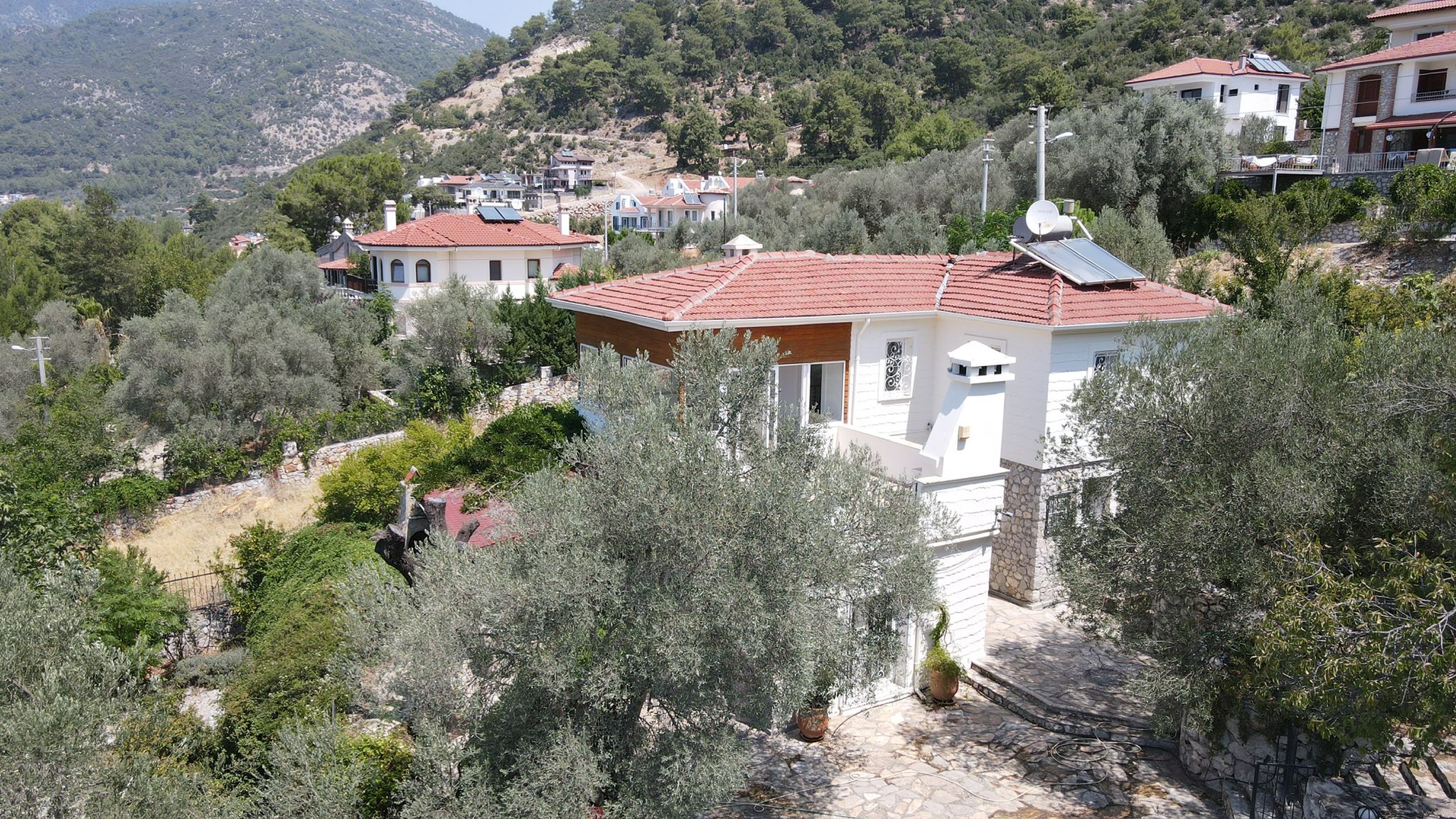 Traditional Style Uzumlu House Slide Image 2