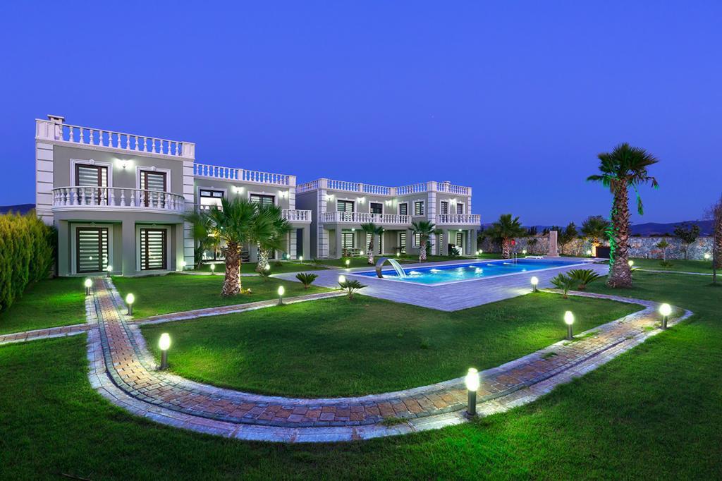 Elegant Luxury Home in Bodrum Slide Image 2