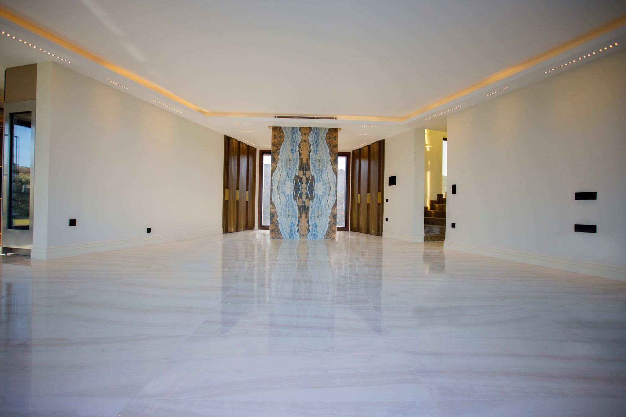 Luxury Modern Villas in Bodrum Slide Image 11
