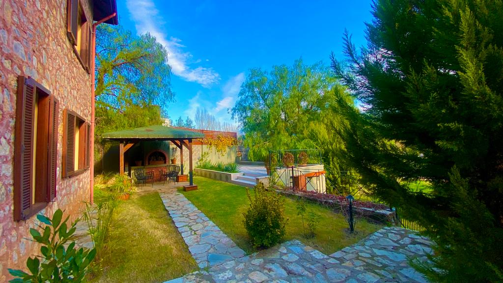 Stunning Property in Kayakoy Slide Image 9